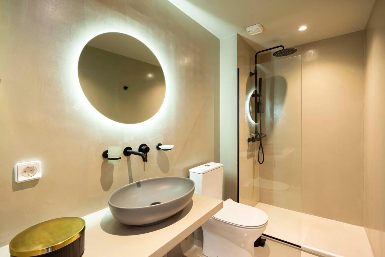 Yalarent Stunning Apartments At The Heart Of アテネ エクステリア 写真