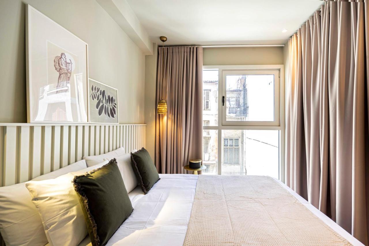 Yalarent Stunning Apartments At The Heart Of アテネ エクステリア 写真