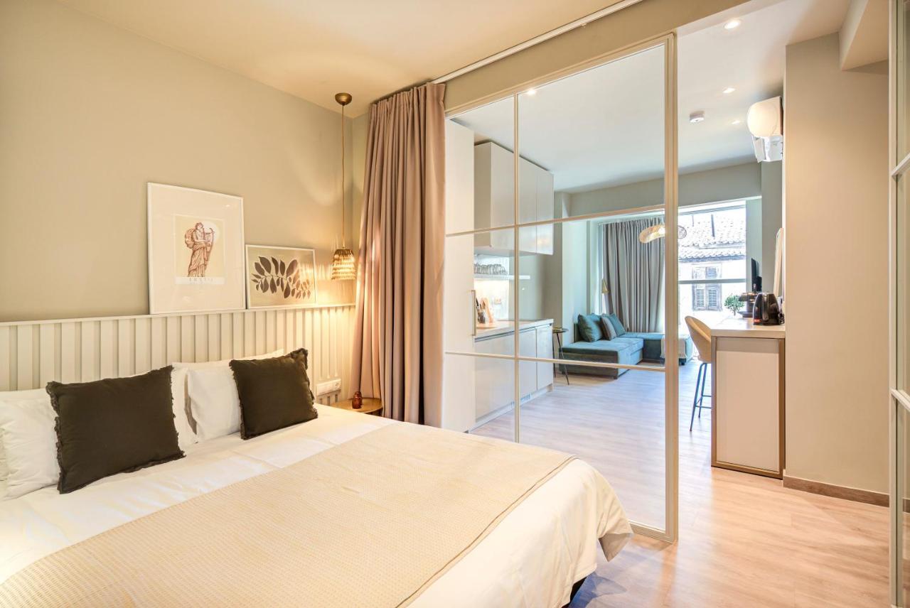 Yalarent Stunning Apartments At The Heart Of アテネ エクステリア 写真