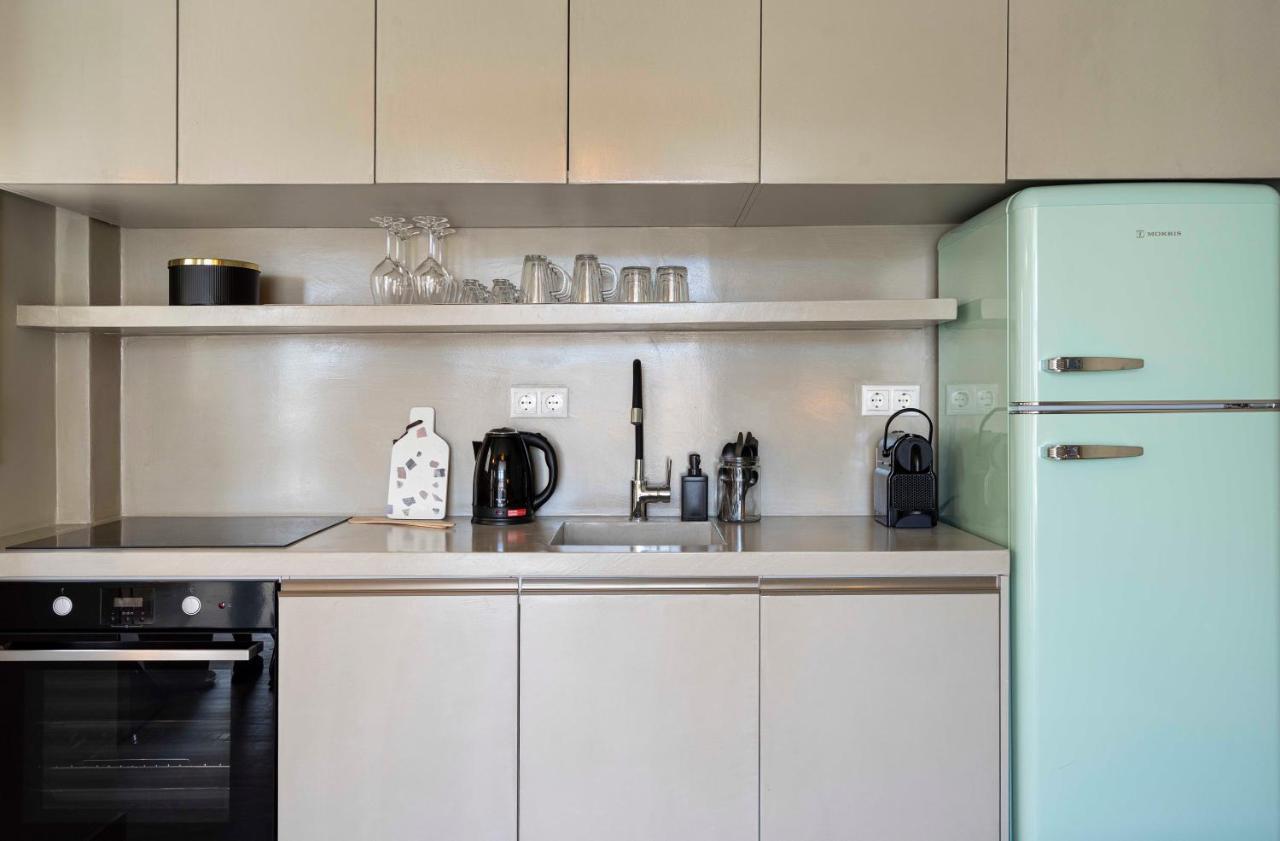 Yalarent Stunning Apartments At The Heart Of アテネ エクステリア 写真