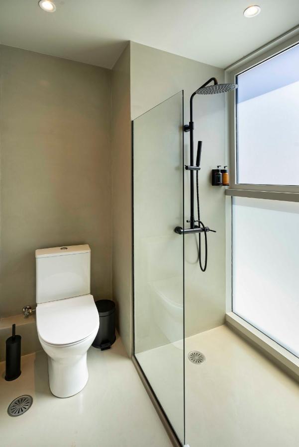 Yalarent Stunning Apartments At The Heart Of アテネ エクステリア 写真