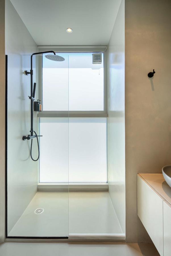 Yalarent Stunning Apartments At The Heart Of アテネ エクステリア 写真