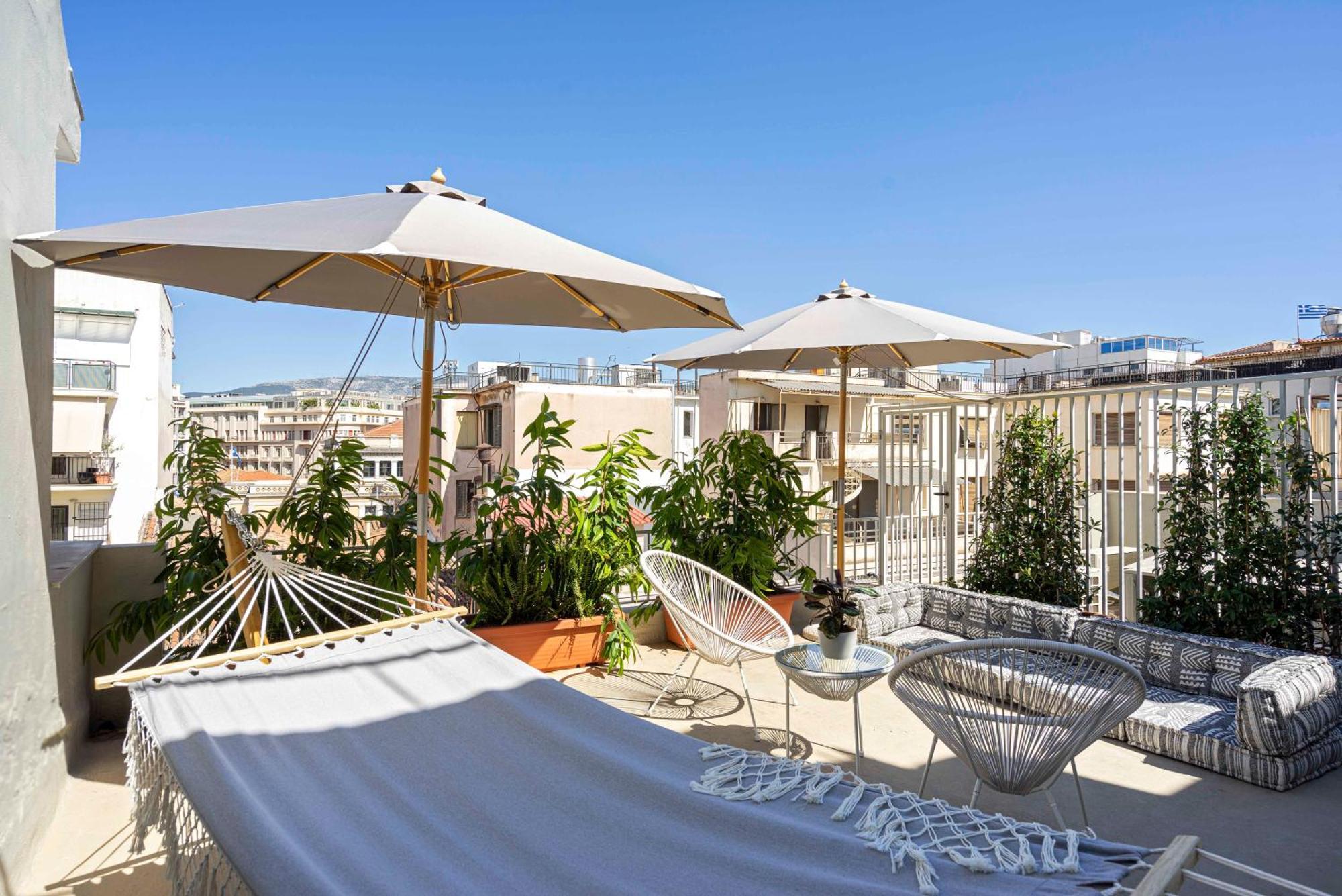Yalarent Stunning Apartments At The Heart Of アテネ エクステリア 写真